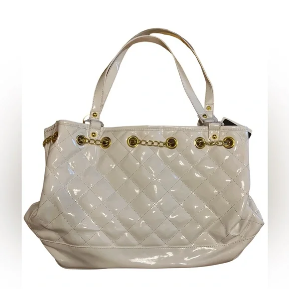 White Vinyl Quilted Fashion Handbag Tote - Picture 1 of 9